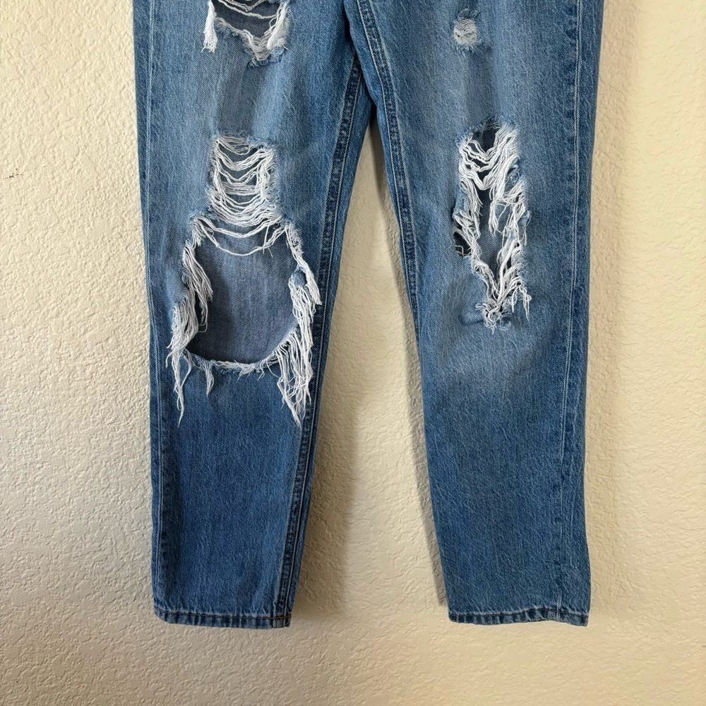 Aeropostale Mom Jeans 00 Distressed High Waisted Medium Wash Ripped Denim - Picture 5 of 10